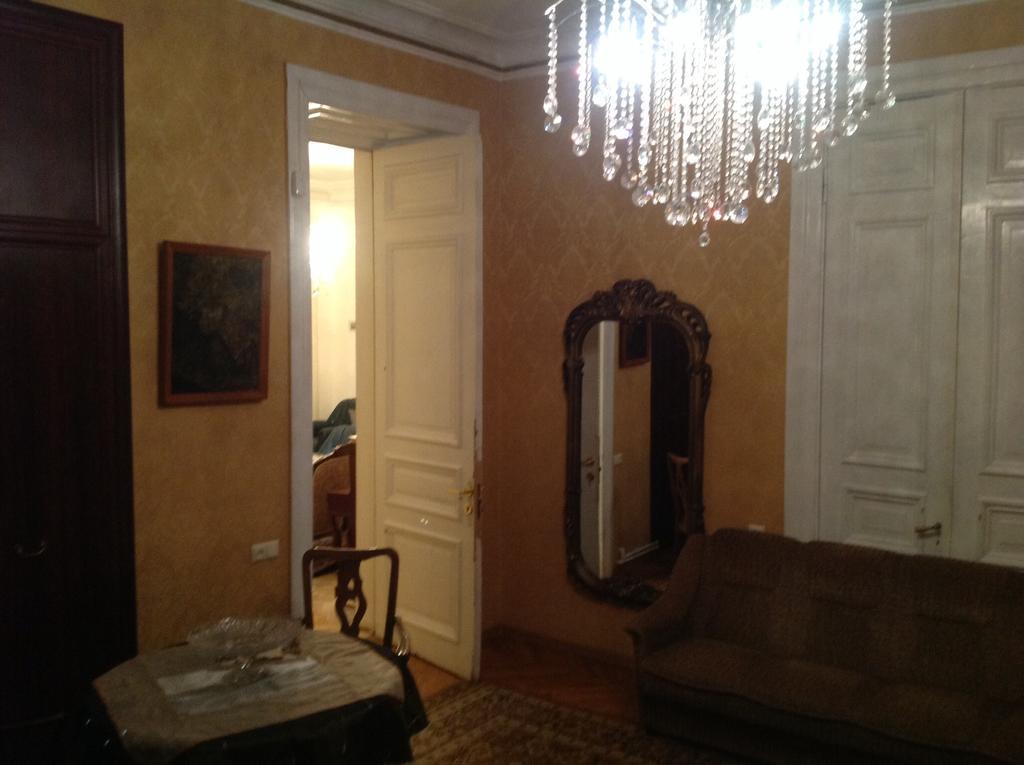 Ia'S Homestay Τυφλίδα Δωμάτιο φωτογραφία